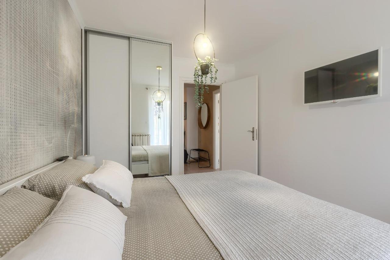 Apartments Palm View Ровинь Экстерьер фото
