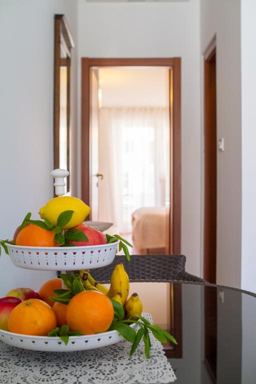 Apartments Palm View Ровинь Экстерьер фото