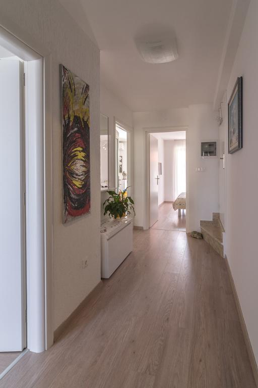 Apartments Palm View Ровинь Экстерьер фото